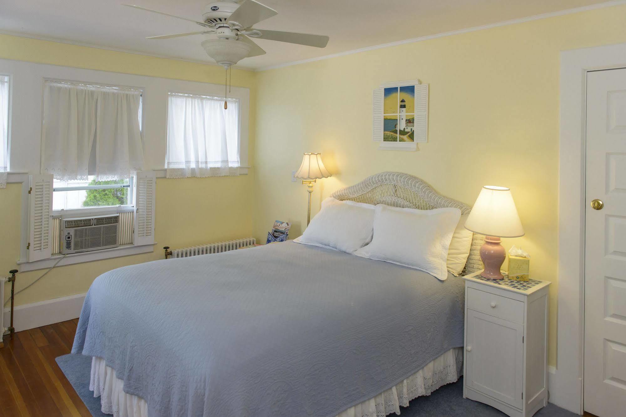 Clark House Inn Edgartown Extérieur photo
